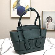 Bottega Veneta Dark Green Mini Arco Bag - 29x9x29cm - 5