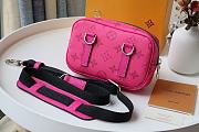 Louis Vuitton Outdoor Pouch Fuchsia - M30781 - 15x9x7cm - 5