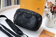 Louis Vuitton Outdoor Pouch - M30755 - 15x9x7cm - 1