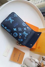 Louis Vuitton Phone Pouch - M80466 - 11x18x2.5cm  - 2