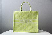 Dior Book Tote Lime Oblique Embroidery - 41.5x34.5x16cm - 1