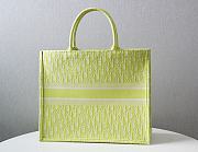 Dior Book Tote Lime Oblique Embroidery - 41.5x34.5x16cm - 2