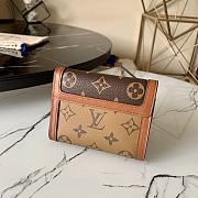 Louis Vuitton Dauphine Compact Wallet - M68725 -  12 x 2 x 9cm - 3