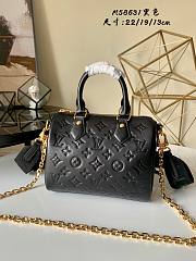 Louis Vuitton Speedy Bandoulière 22 M58631 - 1