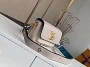 Louis Vuitton Lockme Tender Greige cross-body bag - M58554 - 19 x 13 x 8 cm - 4