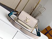 Louis Vuitton Lockme Tender Greige cross-body bag - M58554 - 19 x 13 x 8 cm - 5