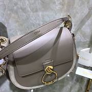 Chloé Small Tess Shoulder Gray Bag - CHC18W - 20x18.5x7cm - 5
