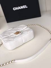Chanel Small White Circular Handle Bag - AS1357 - 20x18x7.5cm - 3