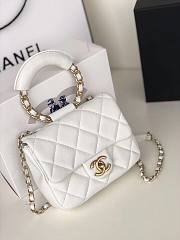 Chanel Small White Circular Handle Bag - AS1357 - 20x18x7.5cm - 2