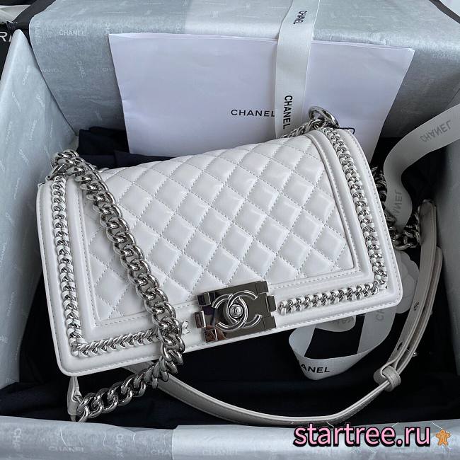 Chanel Calfskin Chain Around White Boy Bag - A67086 - 15x25x9cm - 1