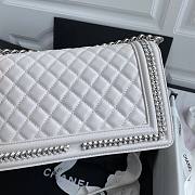 Chanel Calfskin Chain Around White Boy Bag - A67086 - 15x25x9cm - 6