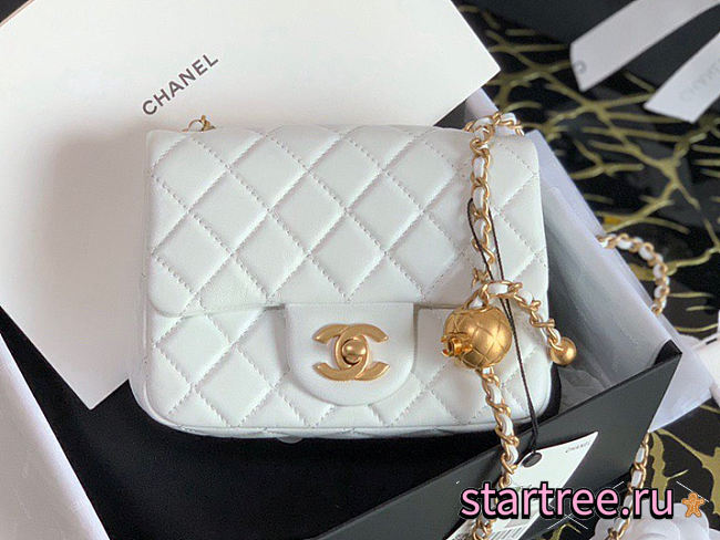 Chanel Lambskin Flap Bag White - AS1786 - 17cm - 1