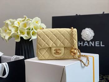 Chanel Lambskin Flap Bag Yellow - AS1786 - 17cm