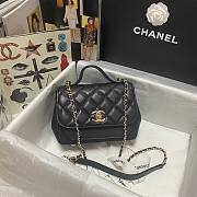 Chanel Mini Flap Bag Black Gold-Tone Metal - A93749 - 19x7x14cm - 2