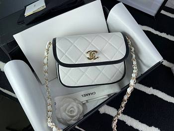 Chanel Mini Round Messenger Bag White - AS2465 - 17cm