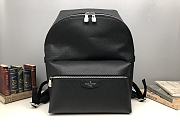 Louis Vuitton Discovery Backpack Taiga Leather - M33450 - 37x40x20 cm - 1