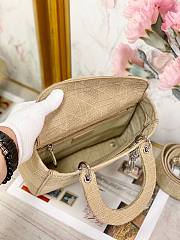 Dior Lady D-Lite Beige- M0565J - 24 x 20 x 11 cm - 2