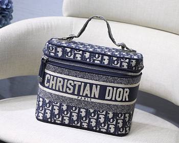 Dior Travel Vanity Case Blue Dior Oblique Embroidery - S5480V - 24 cm x 17 cm x 13.5 cm