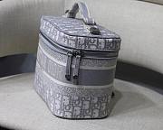 Dior Travel Vanity Case Gray Dior Oblique Embroidery - S5480V - 24 cm x 17 cm x 13.5 cm - 2