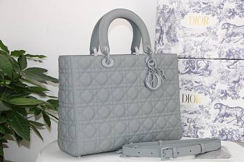 Dior Lady Large Gray Ultramatte Bag - M0566I - 32 x 25 x 11 cm