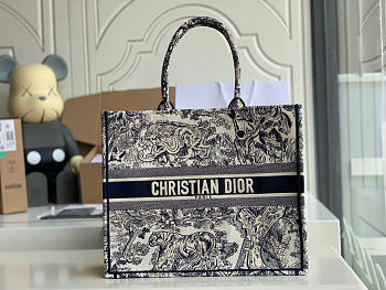 Christian Dior | Book Tote - M1286ZR - 41.5x34.5x16cm