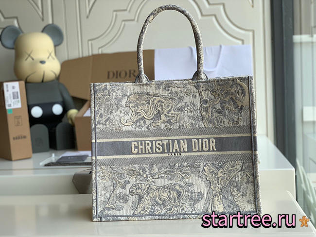 Christian Dior | Book Tote Gray - M1286ZR - 41.5x34.5x16cm - 1