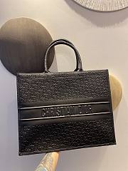 Christian Dior| Book Tote Black Dior Oblique Embossed Calfskin - M1286Z - 41cm - 3