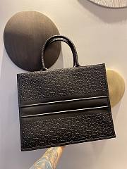 Christian Dior| Book Tote Black Dior Oblique Embossed Calfskin - M1286Z - 41cm - 4