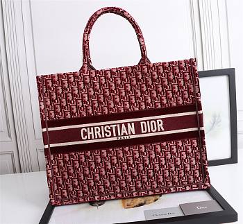 Christian Dior| Book Tote Burgundy  Oblique Embroidery - M1286Z - 41cm