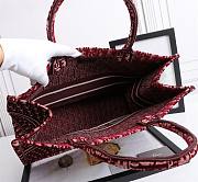 Christian Dior| Book Tote Burgundy  Oblique Embroidery - M1286Z - 41cm - 3