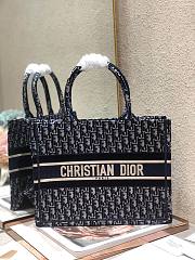 Christian Dior| Book Tote Blue Oblique Embroidery - M1296Z - 36cm - 1