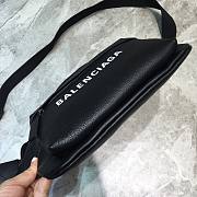 Balenciaga| Everyday Beltpack in Black - 24x18x4cm - 6