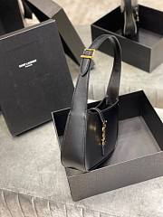 YSL | Le 5 À 7 Hobo Bag In Smooth Leather Black - 2