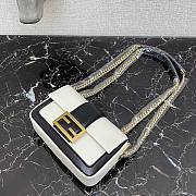  Fendi| Baguette Chain Black And White Nappa Leather Bag- 8BS045 - 19×5×10cm - 4