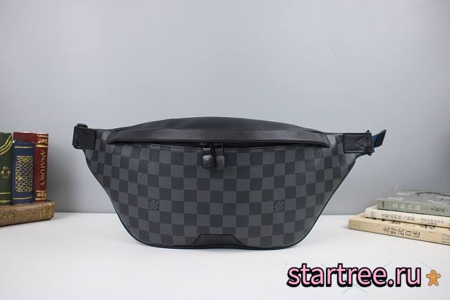 Louis Vuitton | Discovery Damier Graphite Bumbag - N40187 - 47 x 20 x 9 cm - 1