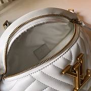 Louis Vuitton | New Wave White Bumbag - M53750 - 37x14x13cm - 5