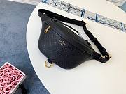 Louis Vuitton | Bumbag - M44812 - 37 x 14 x 13 cm - 1