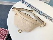 Louis Vuitton | Bumbag White - M44812 - 37 x 14 x 13 cm - 1