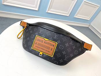 Louis Vuitton | Discovery Bumbag - M45220 - 37 x 14 x 13 cm