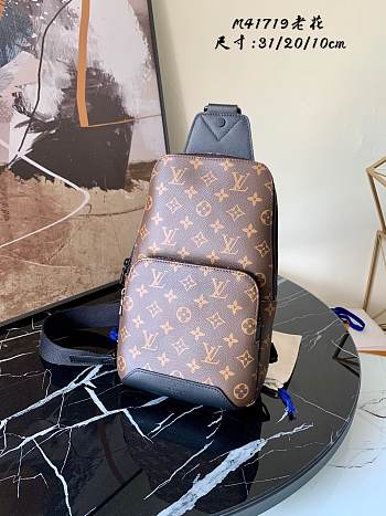   Louis Vuitton | Avenue Sling Bag  Graphite - N41719 - 20x10x31cm