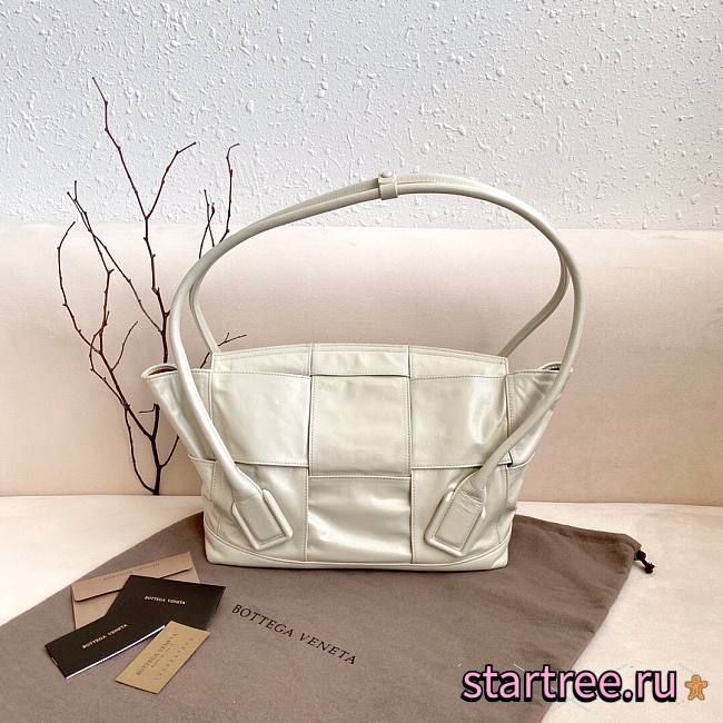 Bottega Veneta | Arco White - 666874 - 33cmx27cmx14cm - 1