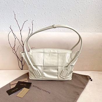 Bottega Veneta | Arco White - 666874 - 33cmx27cmx14cm