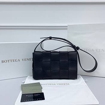 Bottega Veneta | CASSETTE Black - 578004 - 23cmx15cmx6cm