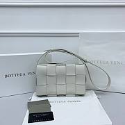 Bottega Veneta | CASSETTE White - 578004 - 23cmx15cmx6cm - 1
