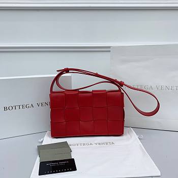 Bottega Veneta | CASSETTE Red - 578004 - 23cmx15cmx6cm