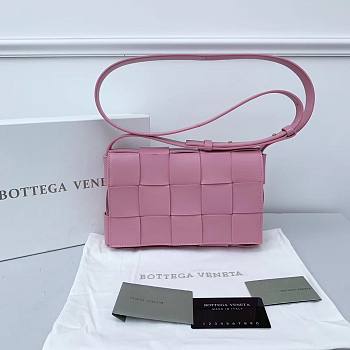 Bottega Veneta | CASSETTE Pink - 578004 - 23cmx15cmx6cm