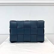 Bottega Veneta | CASSETTE Dark Blue- 578004 - 23cmx15cmx6cm - 6