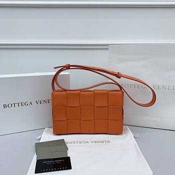 Bottega Veneta | CASSETTE Orange- 578004 - 23cmx15cmx6cm