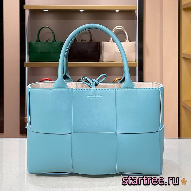 Bottega Veneta | Arco Tote Light Blue - 652867 - 36x24x12cm - 1