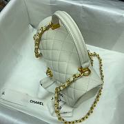 Chanel |Mini Flap Bag With Top Handle White Grained Calfskin - AS2431 - 20x14x7cm - 4